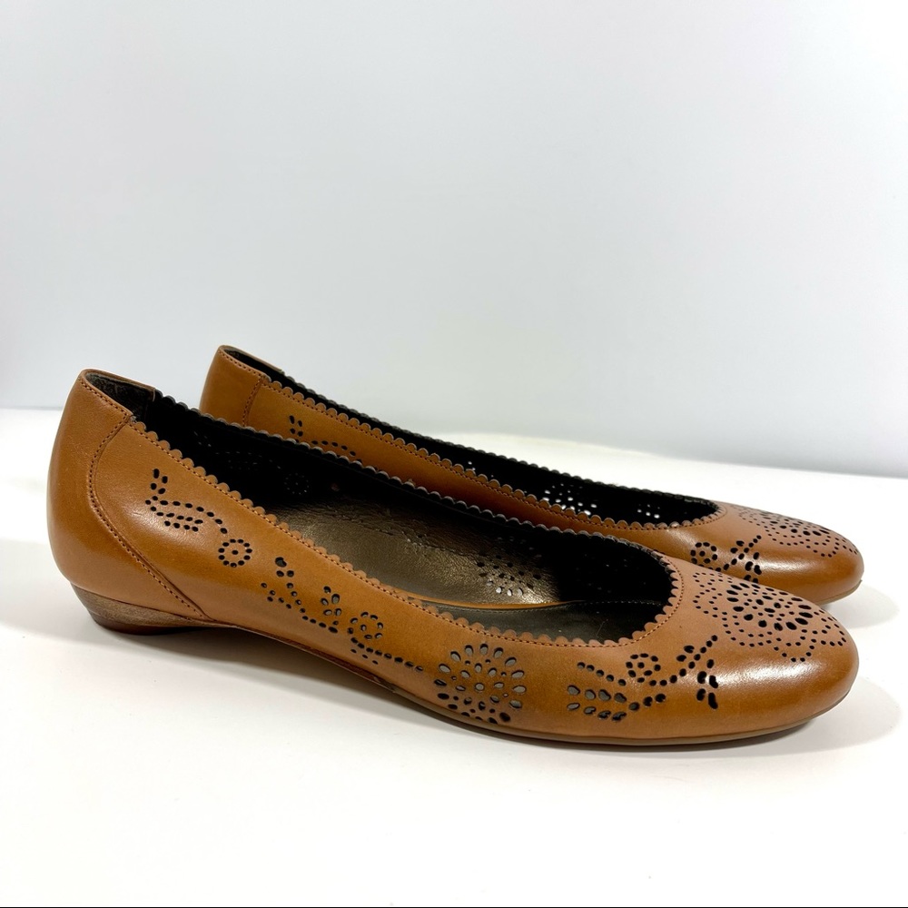 ANTONIO MELANI Brown leather flats women's size 7M